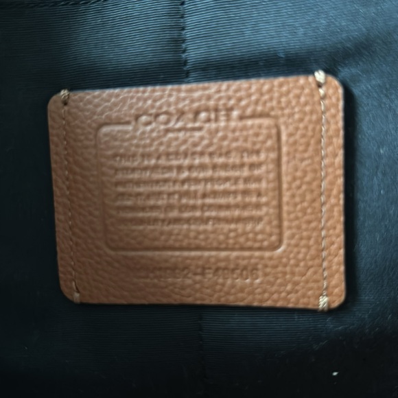 Coach Tote - Picture 4 of 6